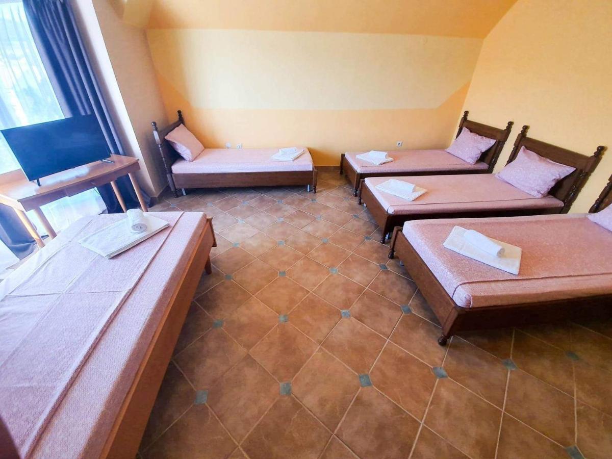 Rooms Cristian Deva Exterior foto